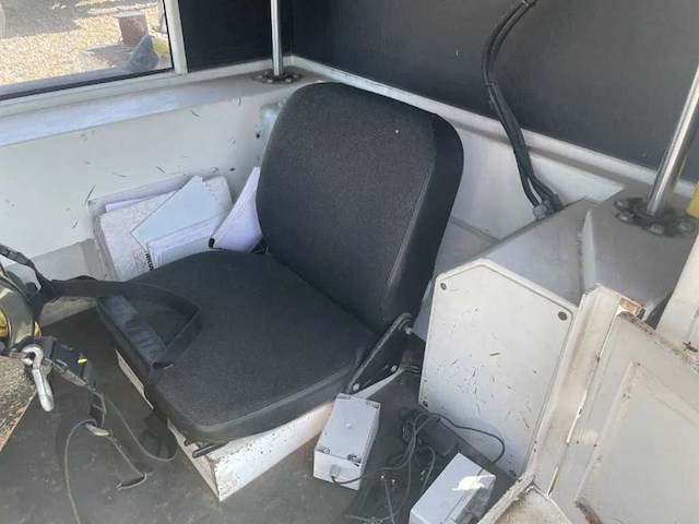 Nicolas - 2004 - mpv 135 - trailer - afbeelding 3 van  77