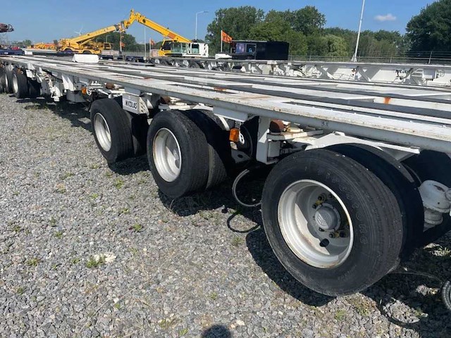 Nicolas - 2004 - mpv 135 - trailer - afbeelding 6 van  77