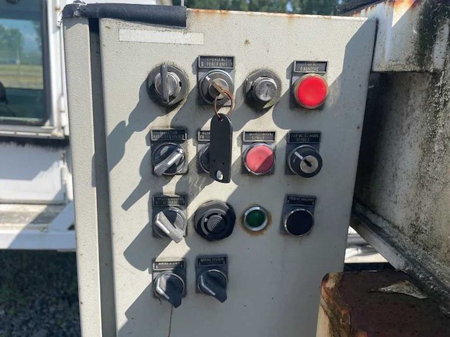 Nicolas - 2004 - mpv 135 - trailer - afbeelding 28 van  77