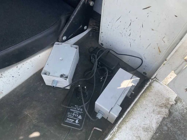 Nicolas - 2004 - mpv 135 - trailer - afbeelding 41 van  77