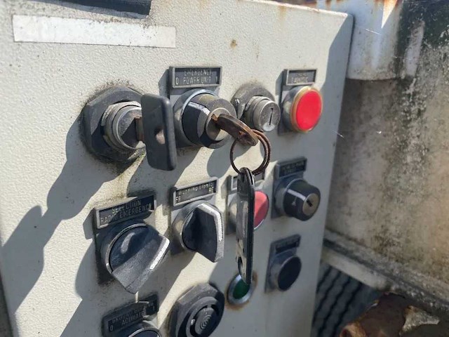 Nicolas - 2004 - mpv 135 - trailer - afbeelding 44 van  77