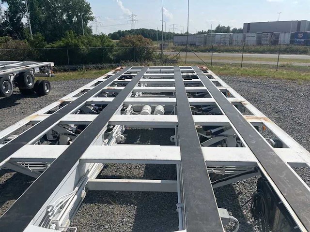 Nicolas - 2004 - mpv 135 - trailer - afbeelding 43 van  77