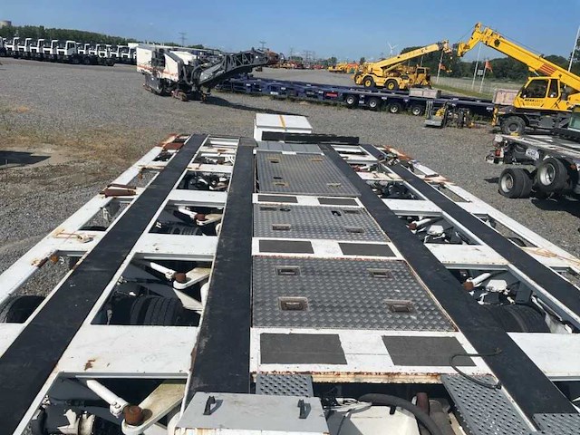 Nicolas - 2004 - mpv 135 - trailer - afbeelding 51 van  77