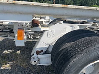 Nicolas - 2004 - mpv 135 - trailer - afbeelding 65 van  77