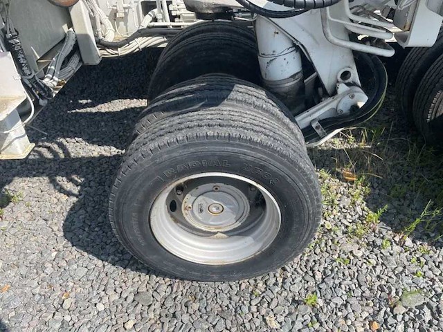 Nicolas - 2004 - mpv 135 - trailer - afbeelding 66 van  77