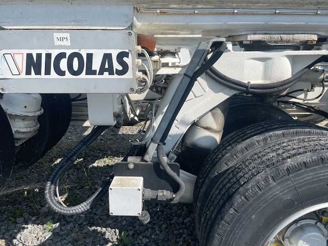 Nicolas - 2004 - mpv 135 - trailer - afbeelding 72 van  77