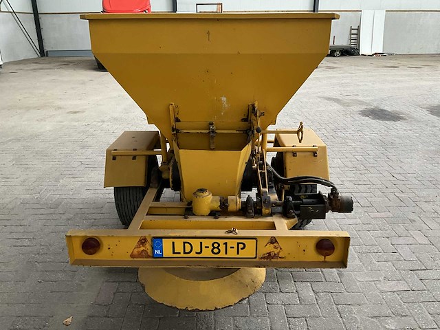 Nido landbouw strooier strooimachine - afbeelding 19 van  21