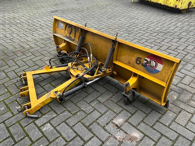 Nido universal hyl-160-epz sneeuwschuiver - afbeelding 4 van  9