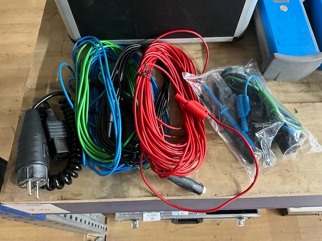 Nieaf ert-s & cmb-s elektrische keuring-/ aardingsmeetset - afbeelding 2 van  13