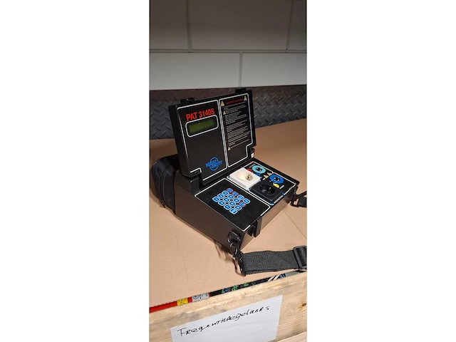Nieaf-smitt - pat 3140s - draagbare apparatentester - afbeelding 3 van  8