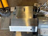 Nieros / dyson hygiënezuil / airblade - afbeelding 3 van  8