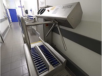 Nieros urk hygiënesluis - afbeelding 3 van  7