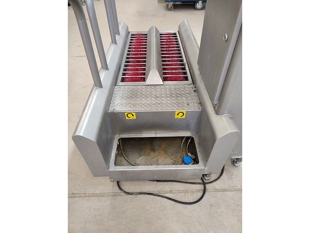 Nieros - afbeelding 12 van  16