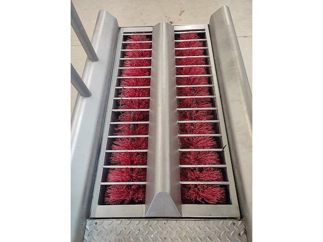 Nieros - afbeelding 14 van  16