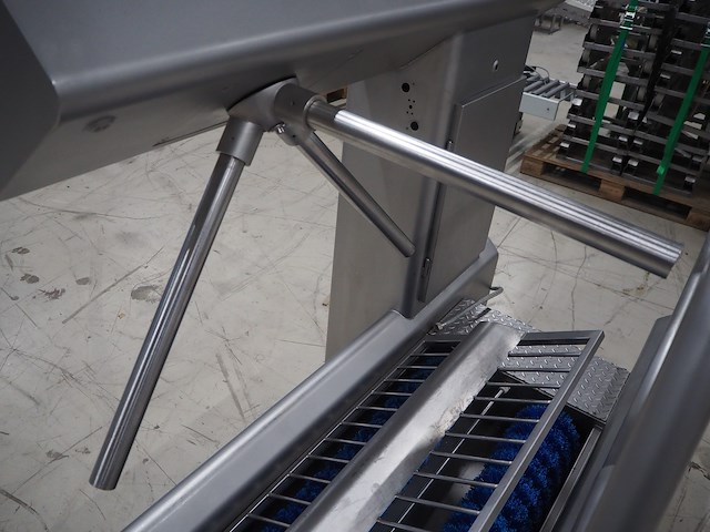 Nieros - afbeelding 12 van  13