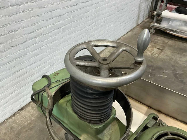 Nierstrasz - hsm 250mm - vlakslijpmachine - afbeelding 9 van  10