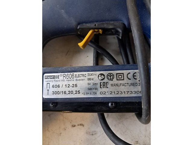 Nietapparaat - 25mm - 230v esselte rapid, r606, bouwjaar 2017 - afbeelding 3 van  3