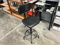 Nietstation - afbeelding 7 van  9