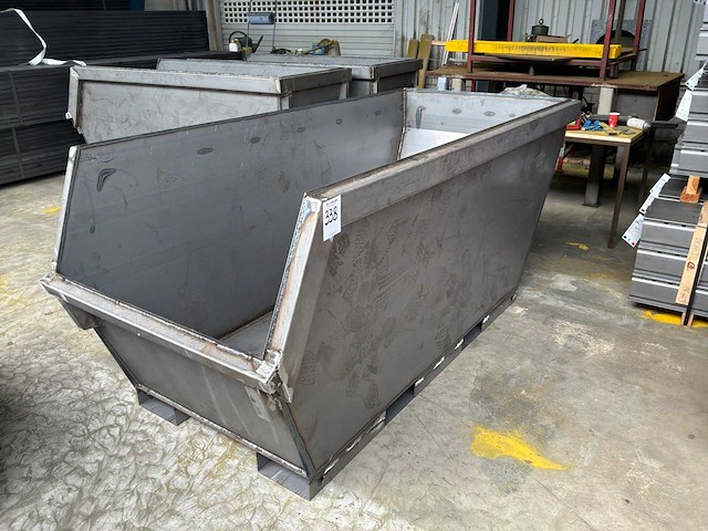 Nieuwe afvalcontainer - afbeelding 1 van  7