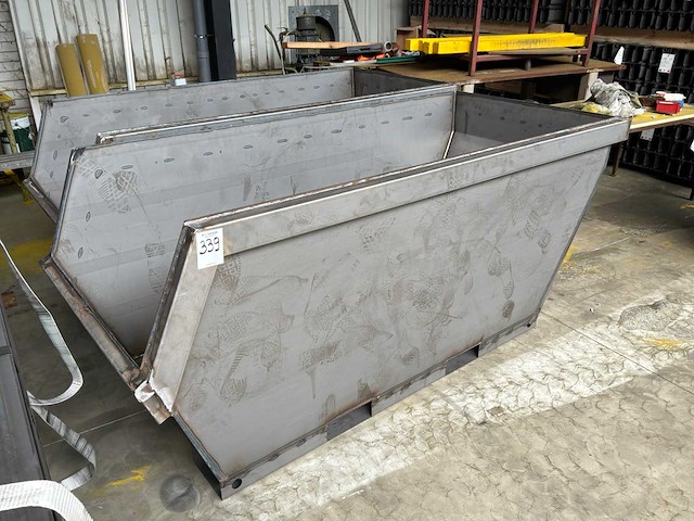 Nieuwe afvalcontainer - afbeelding 1 van  7