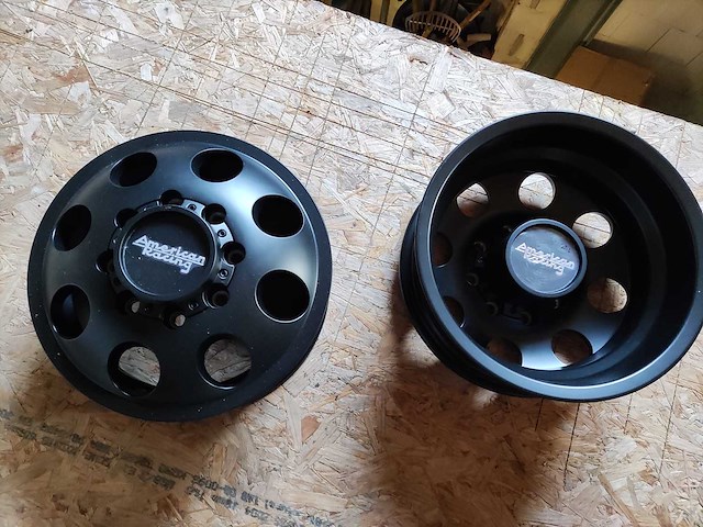 Nieuwe american racing dually velgen 16” - afbeelding 1 van  3