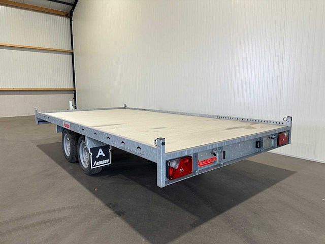 Nieuwe anssems msx 2700 autoambulance met kenteken 93-wrx-5 - afbeelding 5 van  9