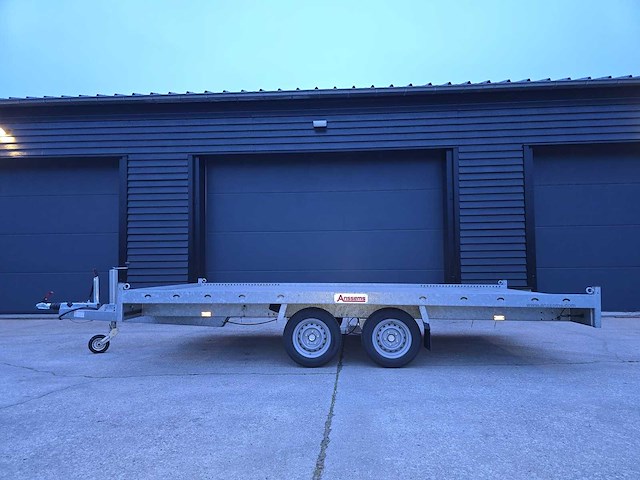 Nieuwe anssems msx 2700 autoambulance - afbeelding 1 van  1