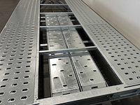 Nieuwe autoambulance met kenteken 96-wsg-9 - afbeelding 6 van  16