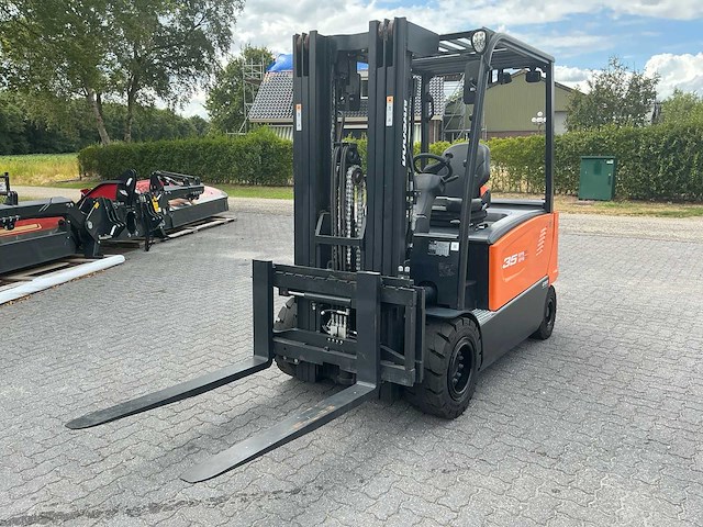 Nieuwe doosan b35x-7plus nieuw vorkheftruck - afbeelding 1 van  15