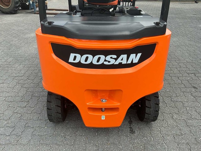 Nieuwe doosan b35x-7plus nieuw vorkheftruck - afbeelding 14 van  15
