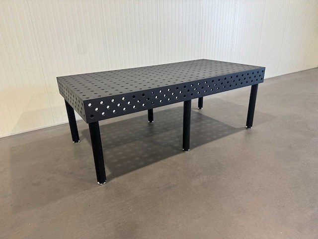 Nieuwe genitreerde gietijzeren lastafel/opspantafel - 2400x1200x20mm met maatvoering. - afbeelding 9 van  9
