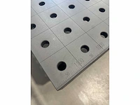 Nieuwe genitreerde gietijzeren lastafel/opspantafel - 2400x1200x20mm met maatvoering. - afbeelding 5 van  9