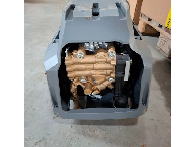 Nieuwe karcher hogedrukreiniger motor - afbeelding 4 van  5