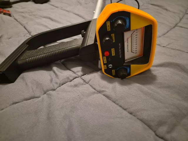 Nieuwe md 940 complete metaaldetector set + vele accessoires - afbeelding 7 van  13