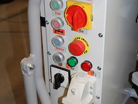 Nieuwe stukadoorsmachine putz p4 met pompmotor 5.5 kw, mengmotor 2.2 kw, capaciteit ca 25/45 l-min en trech... - afbeelding 4 van  9