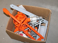 Nieuwe stukadoorsmachine putz p4 met pompmotor 5.5 kw, mengmotor 2.2 kw, capaciteit ca 25/45 l-min en trech... - afbeelding 9 van  9