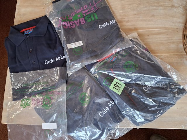 Nieuwe t-shirts met opdruk 4 stuks - afbeelding 2 van  3