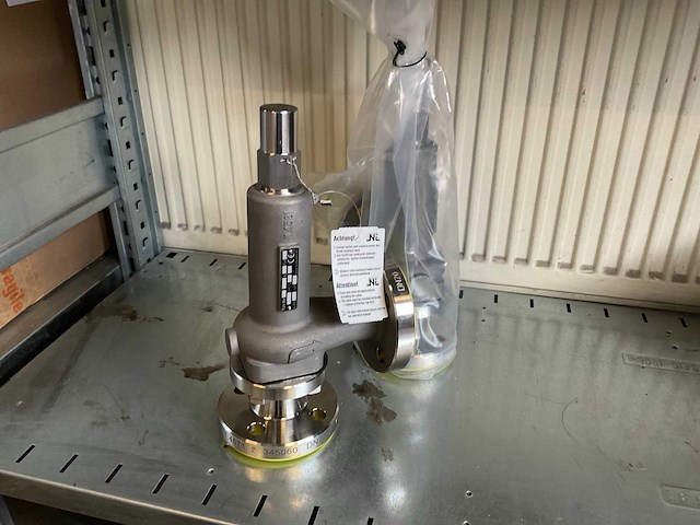 Niezgodka 30.2 veiligheidsventiel (2x) - afbeelding 1 van  2