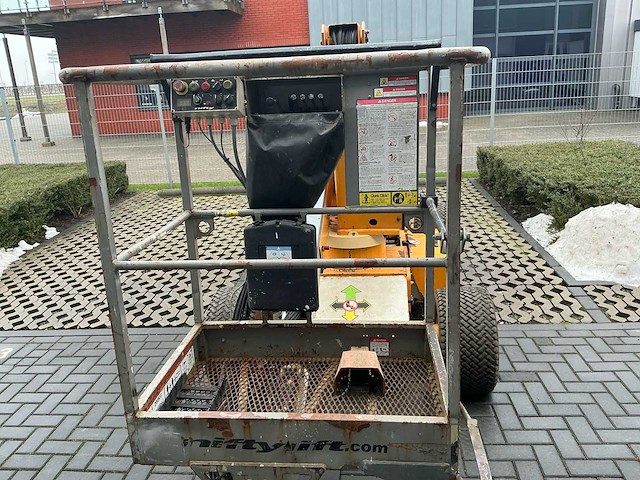 Nifty hr12 hoogwerker - afbeelding 24 van  33