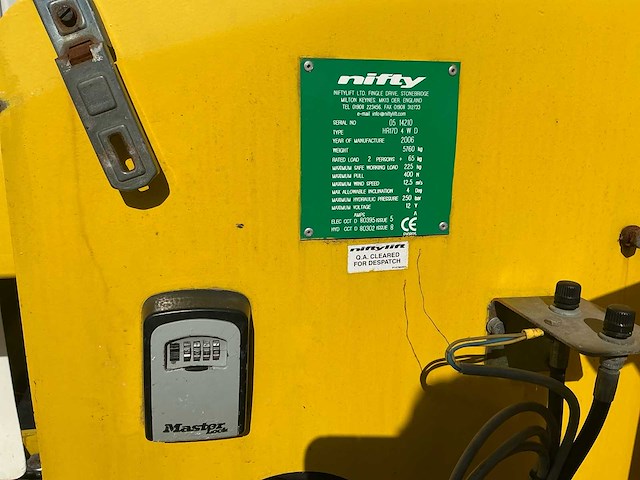Niftylift - 2006 - hr 17d 4wd - knikarm hoogwerker - afbeelding 11 van  35
