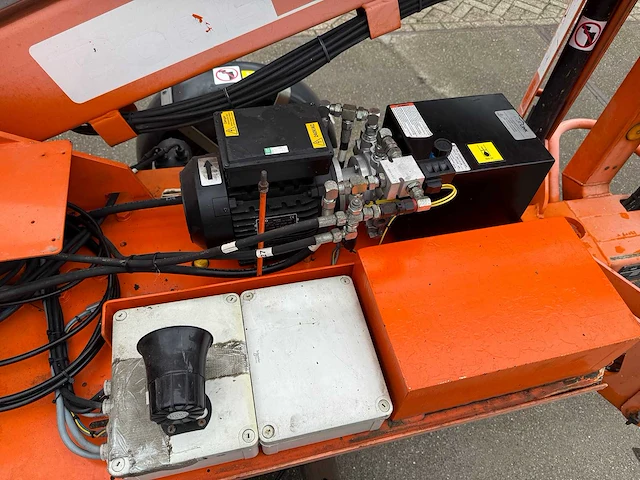 Niftylift - 2012 - 120tac - aanhangwagen hoogwerker 12m - afbeelding 8 van  27