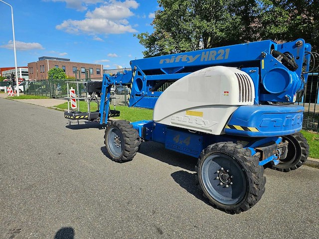 Niftylift - 2013 - hr21 d 4x4 20.8m werkhoogte - met hoogwerkerboek - 1612 uren - hoogwerker - afbeelding 15 van  19