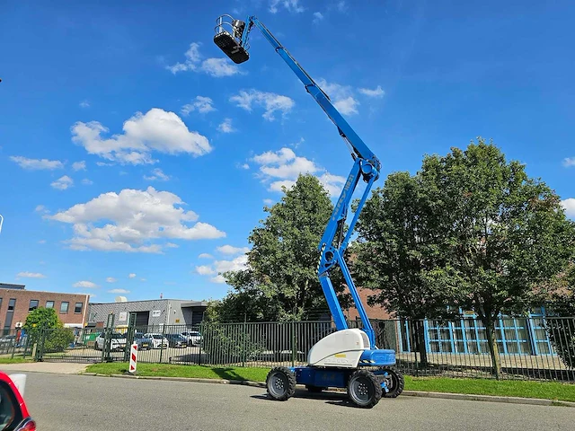 Niftylift - 2013 - hr21 d 4x4 20.8m werkhoogte - met hoogwerkerboek - 1612 uren - hoogwerker - afbeelding 2 van  26