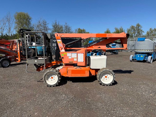 Niftylift - 2015 - hr12de - hoogwerker 4x4 knikarm 12m - afbeelding 12 van  24
