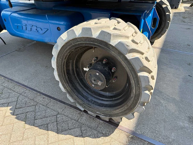 Niftylift - 2017 - hr28 hybrid 4x4 - knikarm hoogwerker 4x4 hybride - afbeelding 24 van  31