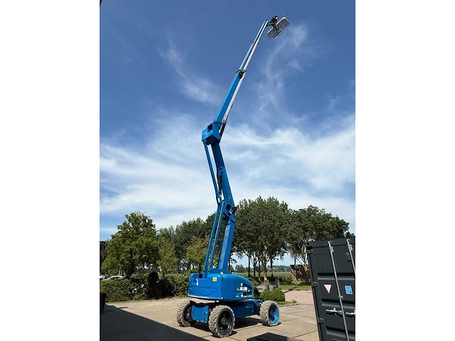 Niftylift - 2017 - hr28 hybrid 4x4 - knikarm hoogwerker - afbeelding 8 van  31