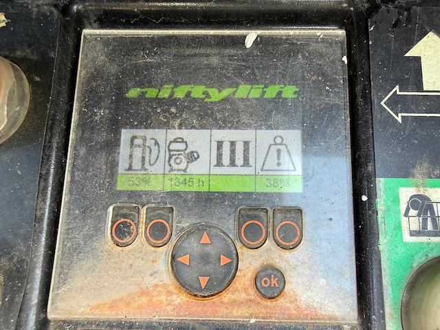 Niftylift - 2017 - hr28 hybrid 4x4 - knikarm hoogwerker - afbeelding 19 van  31
