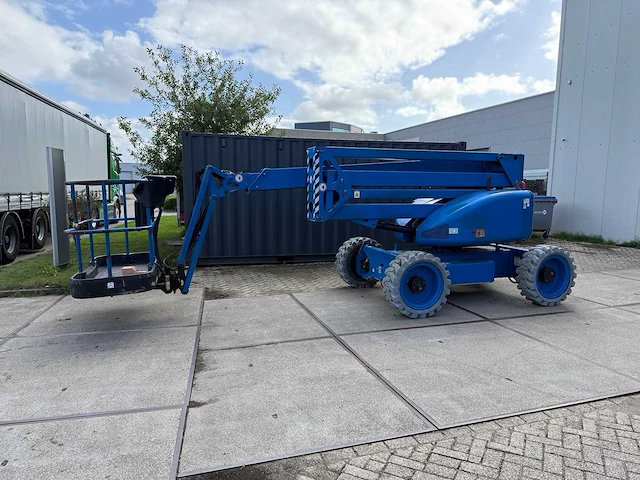 Niftylift - 216 - hr17 - knikarm hoogwerker4x4 hybride - afbeelding 12 van  34