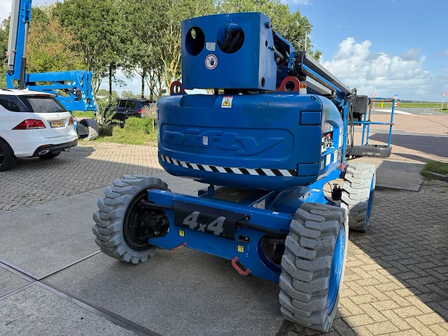 Niftylift - 216 - hr17 - knikarm hoogwerker4x4 hybride - afbeelding 27 van  34