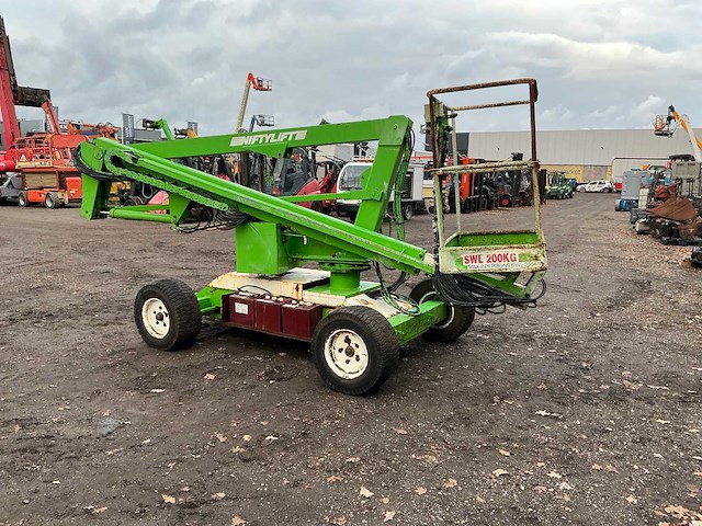 Niftylift hoogwerker defect - afbeelding 19 van  21
